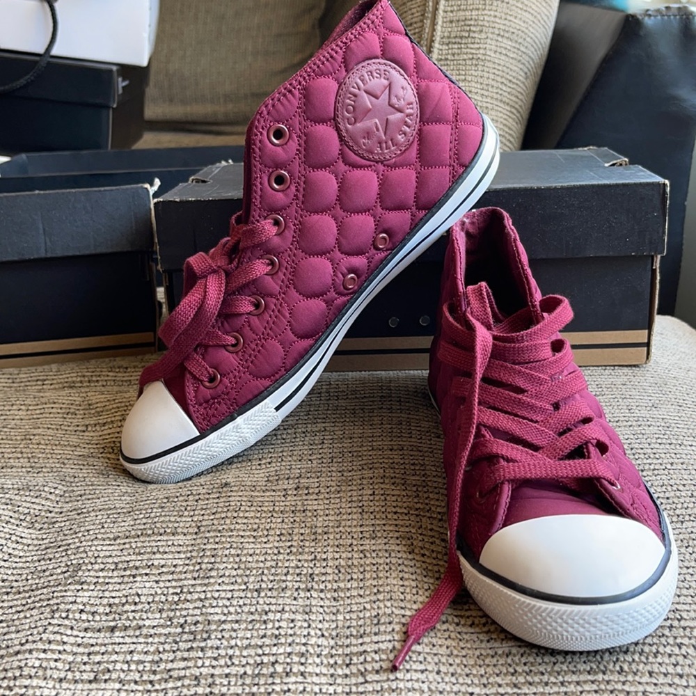 Converse Chuck Taylor Dainty Mid Oxheart